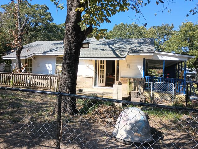 116 Dogwood Trail, Gun Barrel City, TX 75156