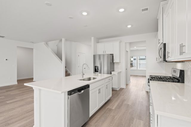 8208 Essence Dr., Longs, SC 29568