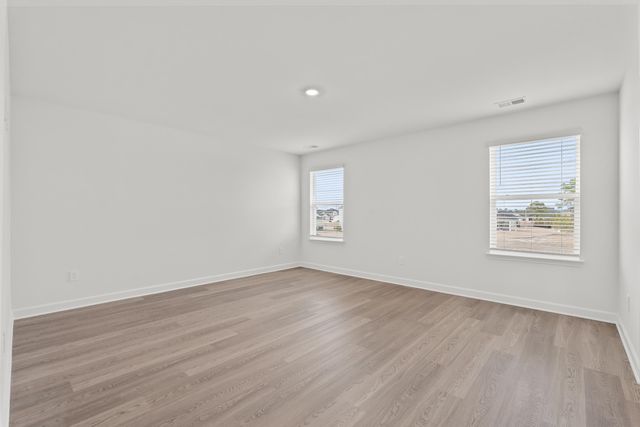 8208 Essence Dr., Longs, SC 29568