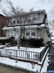 465 Lincoln Avenue 2, Cliffside Park, NJ 07010