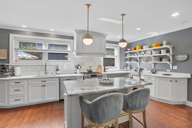 745 Avon Fields Lane, Cincinnati, OH 45229