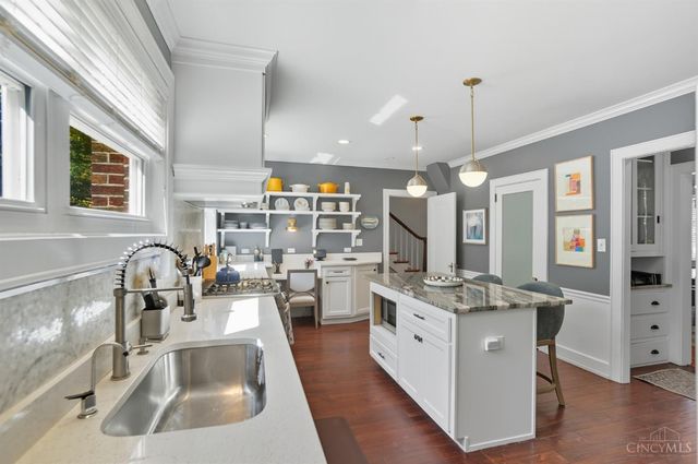 745 Avon Fields Lane, Cincinnati, OH 45229