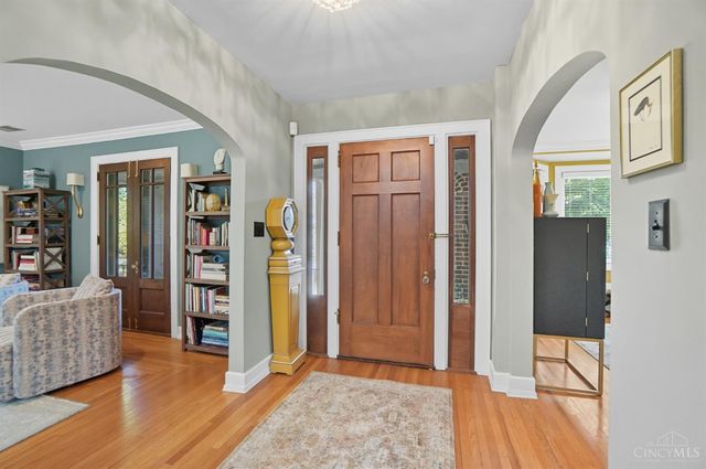 745 Avon Fields Lane, Cincinnati, OH 45229