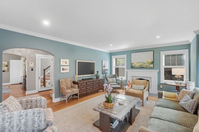 745 Avon Fields Lane, Cincinnati, OH 45229