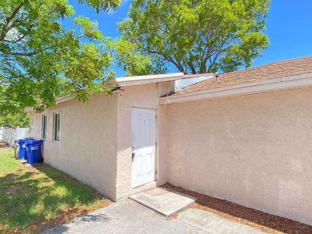 141 NW 10th Street, Pompano Beach, FL 33060