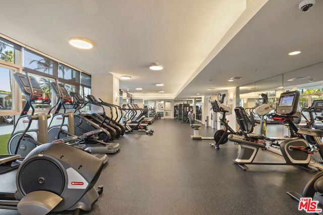 13700 Marina Pointe Drive 314, Marina Del Rey, CA 90292