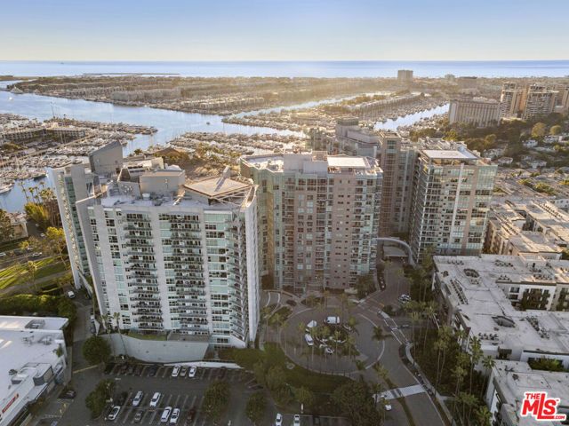 13700 Marina Pointe Drive 314, Marina Del Rey, CA 90292