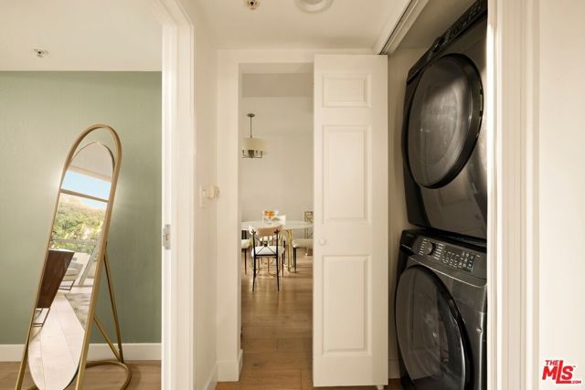 13700 Marina Pointe Drive 314, Marina Del Rey, CA 90292