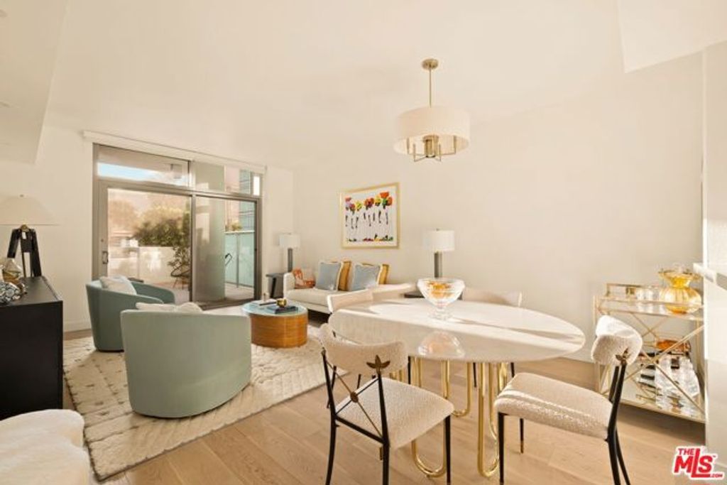 13700 Marina Pointe Drive 314, Marina Del Rey, CA 90292