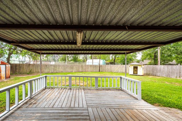 318 Blue Tail Drive, Houston, TX 77336