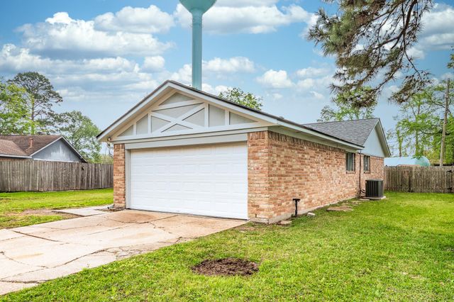 318 Blue Tail Drive, Houston, TX 77336