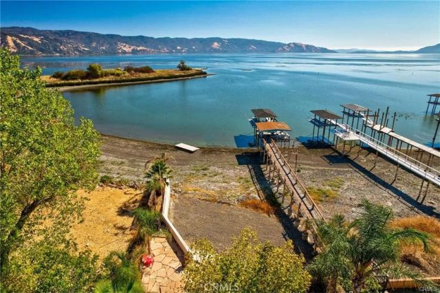 4090 Lakeshore Boulevard, Lakeport, CA 95453