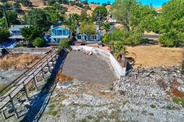 4090 Lakeshore Boulevard, Lakeport, CA 95453