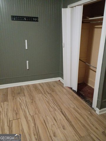 1055 Crescent Avenue, Macon, GA 31204