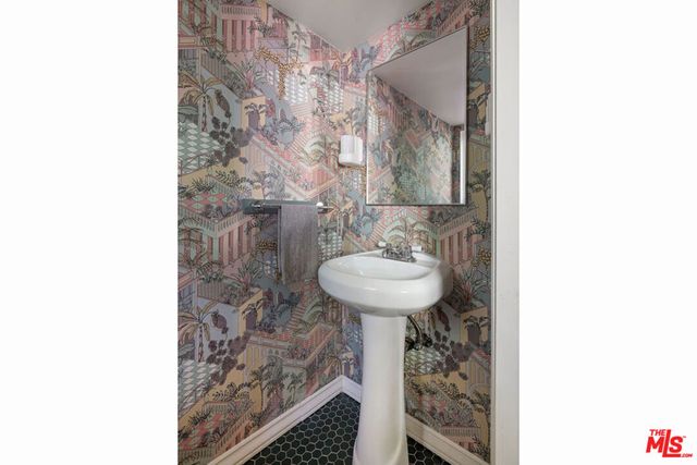 3654 Lavell Drive, Los Angeles, CA 90065