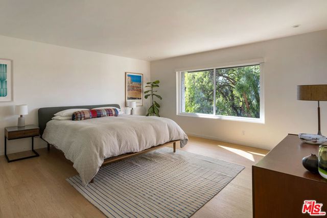 3654 Lavell Drive, Los Angeles, CA 90065