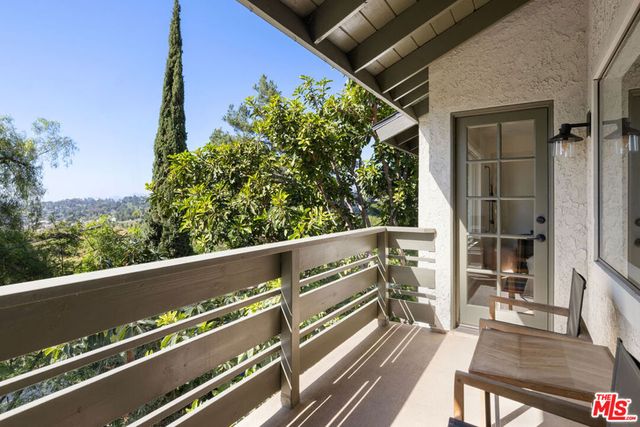 3654 Lavell Drive, Los Angeles, CA 90065