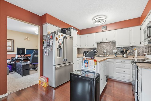 4656 Northwood Drive NE, Cedar Rapids, IA 52402