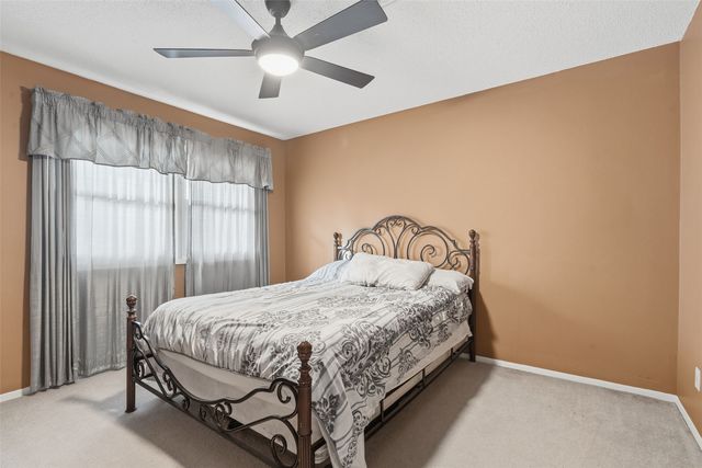 4656 Northwood Drive NE, Cedar Rapids, IA 52402