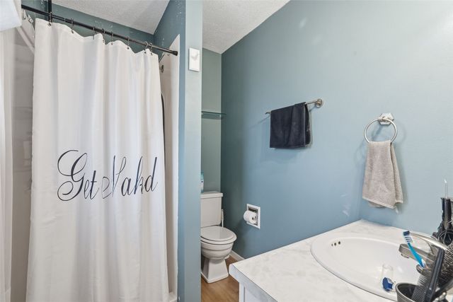 4656 Northwood Drive NE, Cedar Rapids, IA 52402