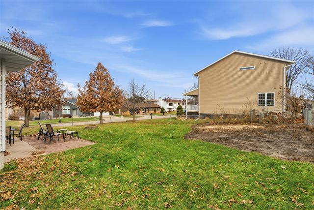 4656 Northwood Drive NE, Cedar Rapids, IA 52402