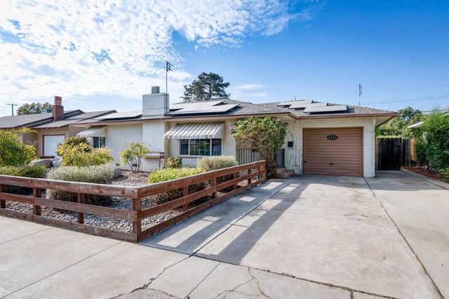 3525 E Princeton Avenue, Fresno, CA 93703