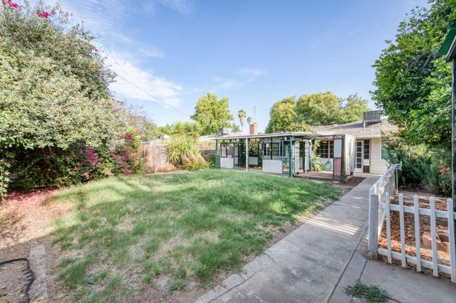 3525 E Princeton Avenue, Fresno, CA 93703