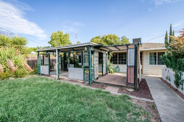 3525 E Princeton Avenue, Fresno, CA 93703
