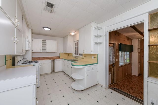 3525 E Princeton Avenue, Fresno, CA 93703