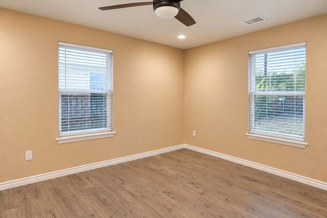 507 Morris Street, Terrell, TX 75160