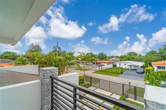 6535 SW 26th St, Miami, FL 33155