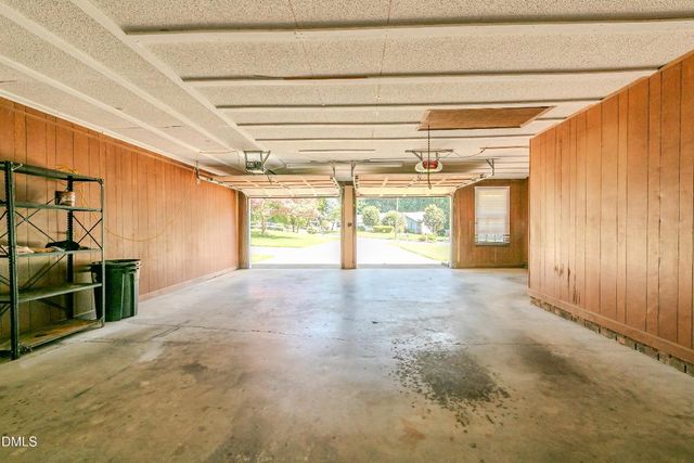 1805 Albacore Lane, Raleigh, NC 27612
