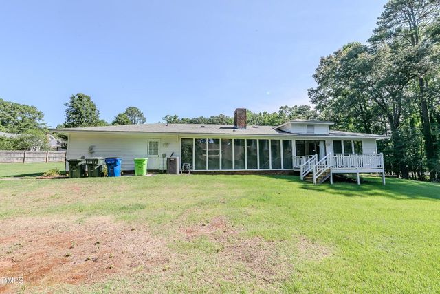 1805 Albacore Lane, Raleigh, NC 27612