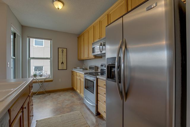 680 N 2nd Street 406, Minneapolis, MN 55401