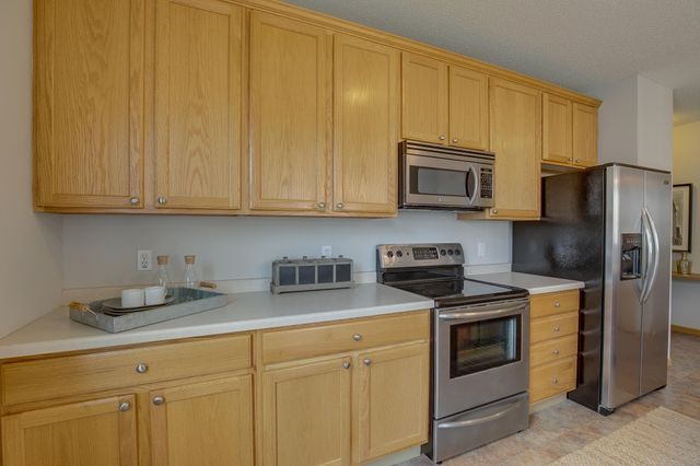 680 N 2nd Street 406, Minneapolis, MN 55401