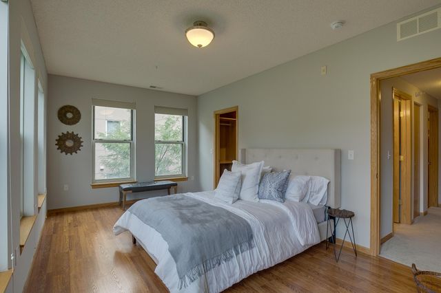 680 N 2nd Street 406, Minneapolis, MN 55401