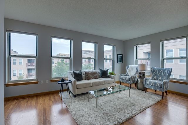 680 N 2nd Street 406, Minneapolis, MN 55401