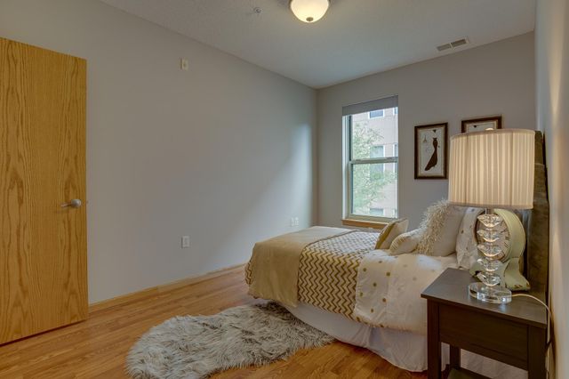 680 N 2nd Street 406, Minneapolis, MN 55401