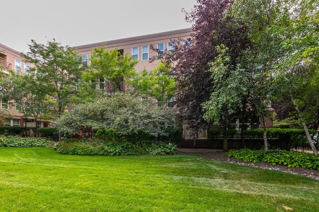 680 N 2nd Street 406, Minneapolis, MN 55401