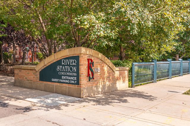 680 N 2nd Street 406, Minneapolis, MN 55401