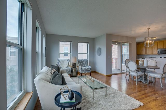 680 N 2nd Street 406, Minneapolis, MN 55401