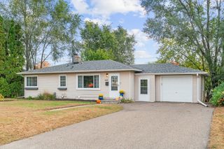 4848 Jersey Avenue N, Crystal, MN 55428