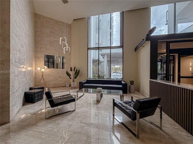 2750 NE 183rd St 2108, Aventura, FL 33160