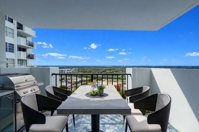 2750 NE 183rd St 2108, Aventura, FL 33160