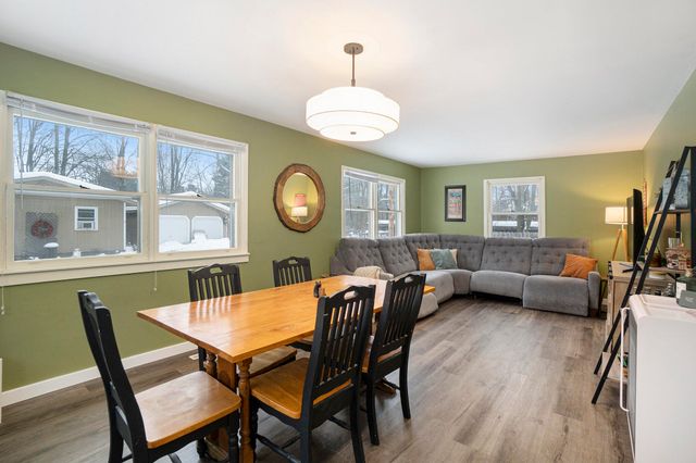 18689 W Spring Lake Road, Spring Lake, MI 49456