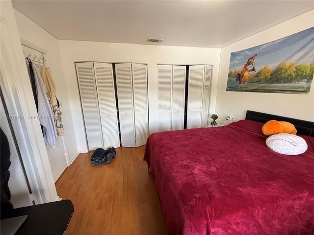 9525 SW 148th Ave Cir, Miami, FL 33196