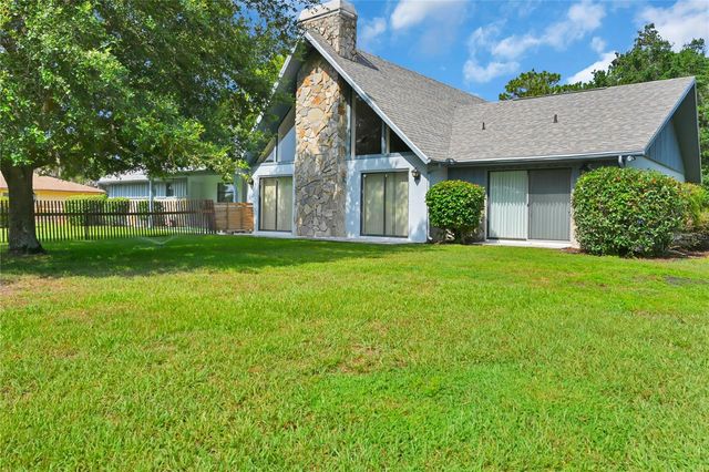 821 N GOLF COURSE DRIVE, Crystal River, FL 34429