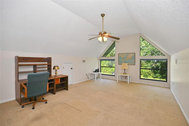 821 N GOLF COURSE DRIVE, Crystal River, FL 34429
