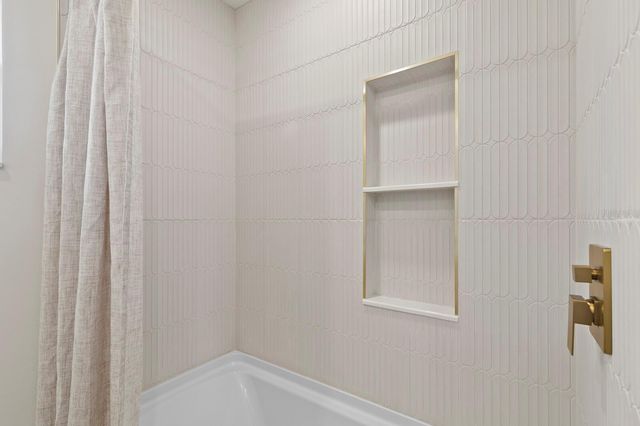 6795 14TH STREET S, St Petersburg, FL 33705