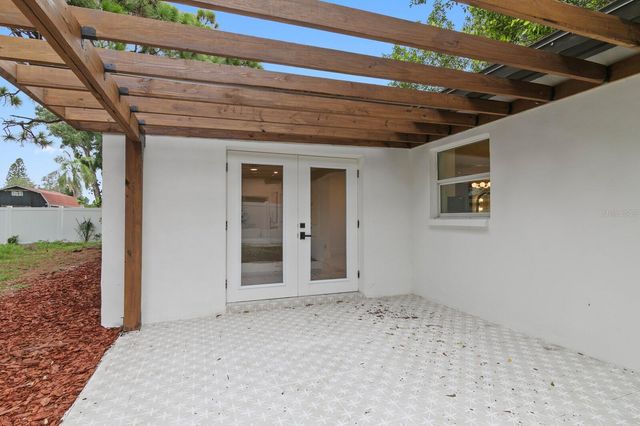 6795 14TH STREET S, St Petersburg, FL 33705